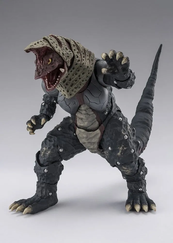 Ultraman Series S.H.Figuarts Shinkocchou Seihou Action Figure Golza 30th Anniversary Edition 15 cm